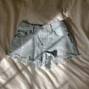 Levi’s 501 Cutoff Shorts